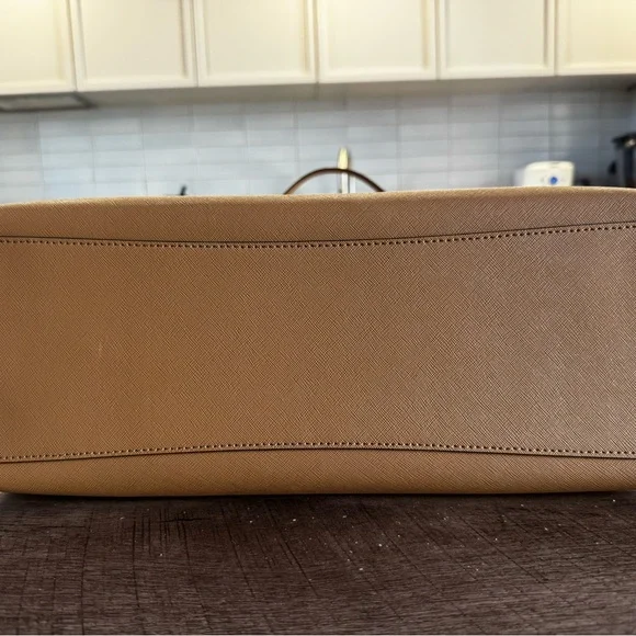 Light Umber Leather Tory Burch Tote - Picture 8 of 8
